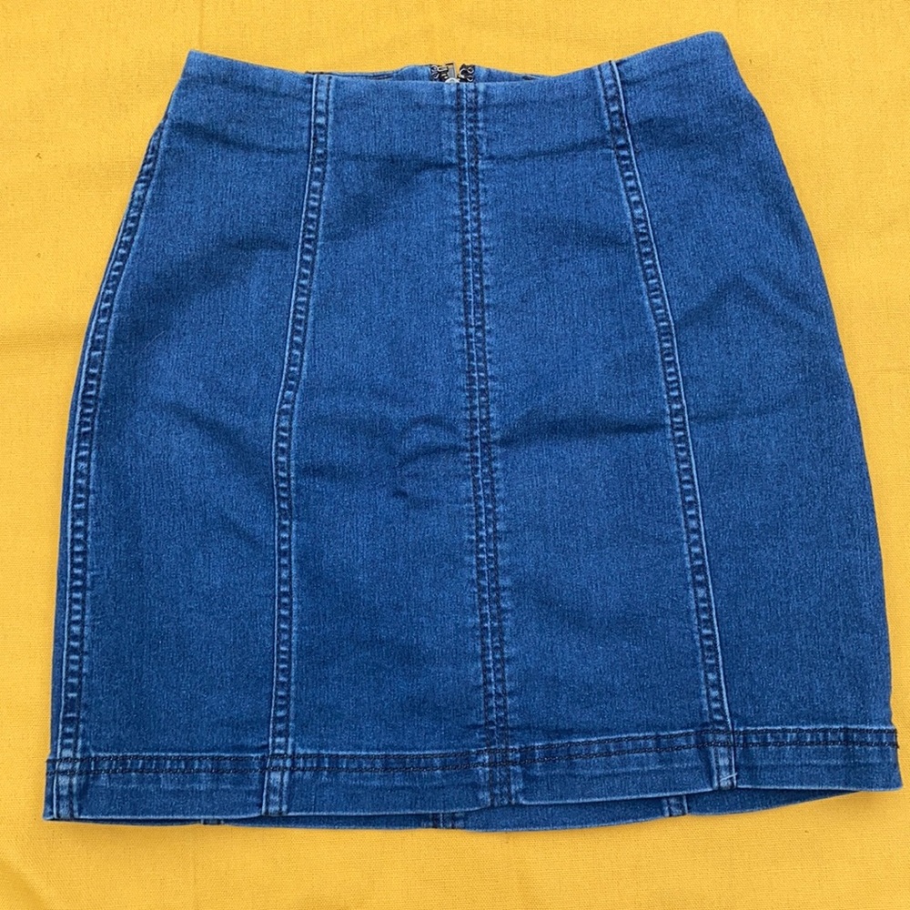 Free People denim mini skirt. Size 0